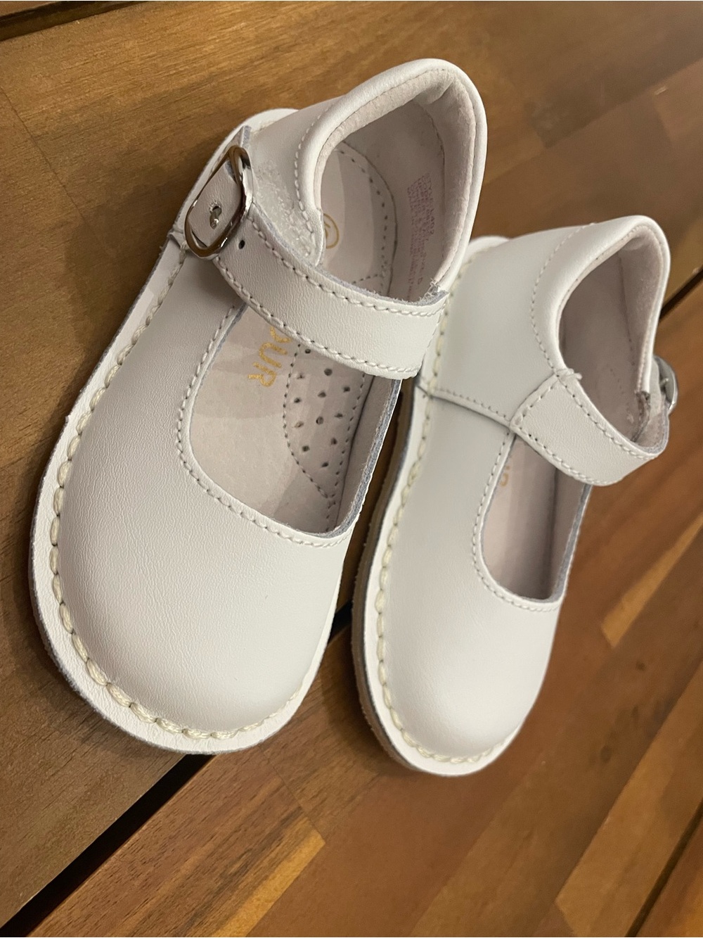 Grace Leather Stitch Down School Mary Jane, White - Size: 5. Girls/toddler